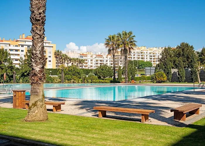 Bafureira Cascais Apartment; Privado Com Piscina Parede
